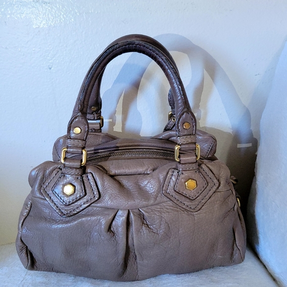 Marc by Marc Jacobs Taupe Leather Classic Q Baby Groovee Bag - Picture 7 of 11